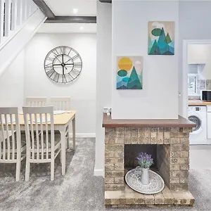 Host & - Hedley Holiday home Yarm