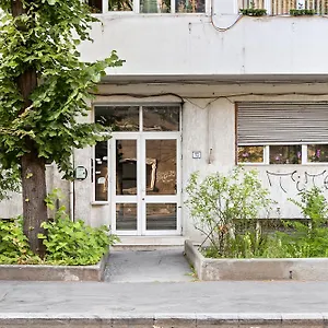 City Heart Retreat Elegant Apartment Bucharest