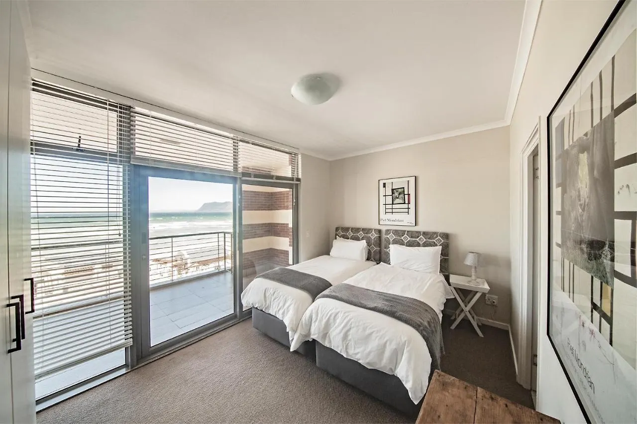 Surferscorner Self Catering Apartments Muizenberg 0*,  South Africa