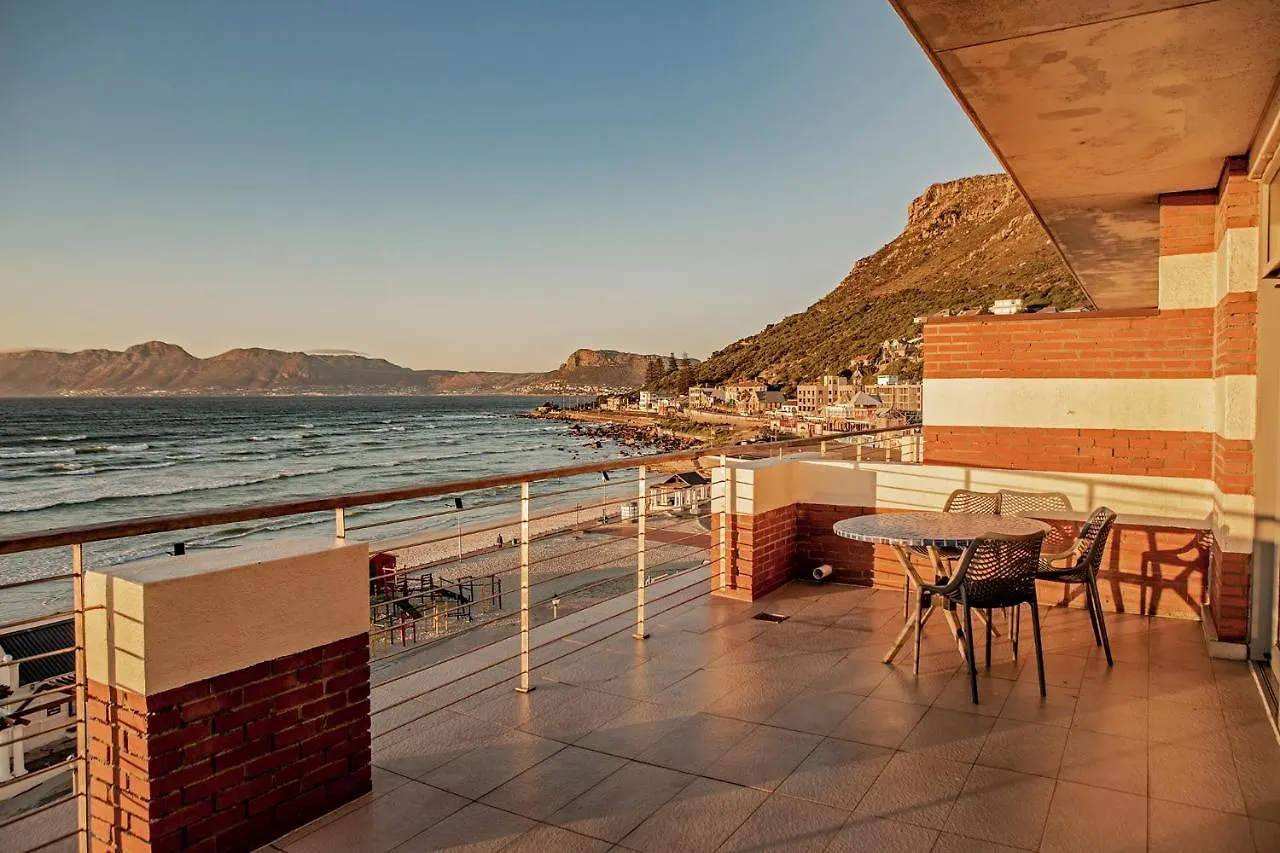 Surferscorner Self Catering Apartments Muizenberg