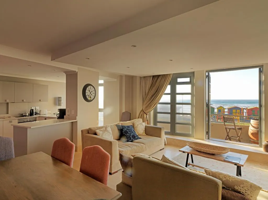 Surferscorner Self Catering Apartments Muizenberg
