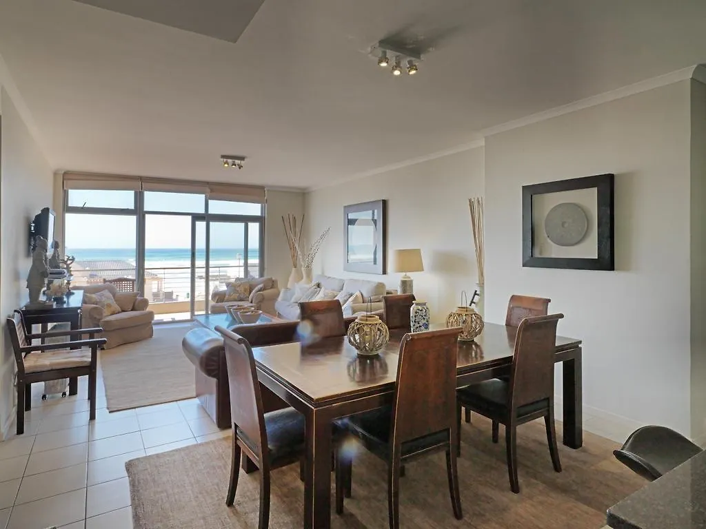 Surferscorner Self Catering Apartments Muizenberg