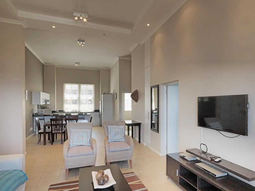 Surferscorner Self Catering Apartments Muizenberg