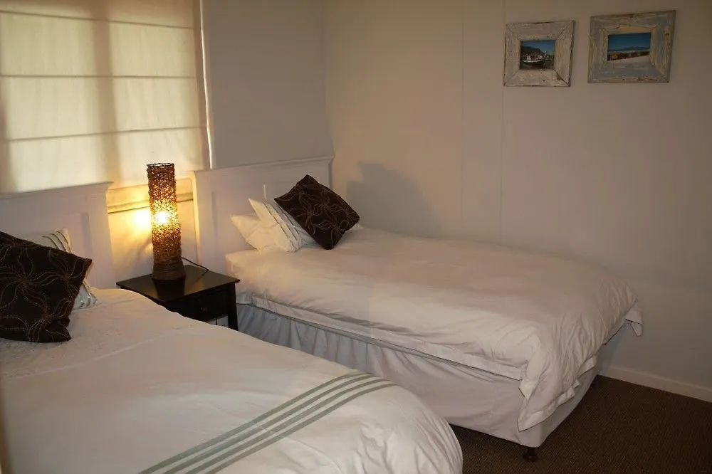 Surferscorner Self Catering Apartments Muizenberg